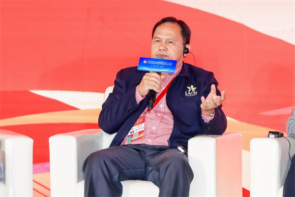 中外大V共话中国式现代化