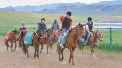 Lanzhou University International Summer Program | Visiting Shandan Horse Farm to Experience the Charm of Grassland Ecology and Horse Culture