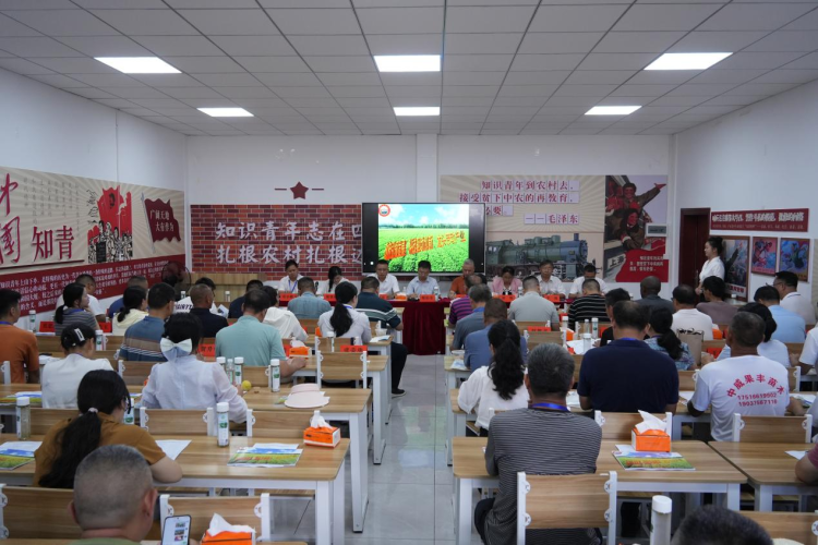 湖南洞口科技赋能“一路生花” “一扩双提”产业升级_fororder_2