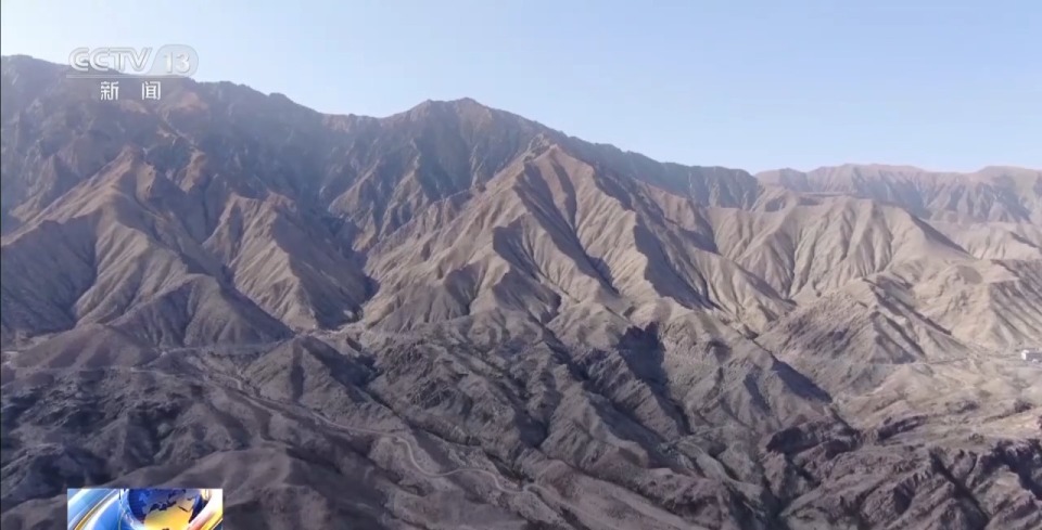 砥砺奋进七十载 天山南北谱华章丨大漠小城的交通“蝶变”