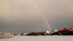海滩变雪地，极地寒潮袭击阿根廷_fororder_fe431dd32da344c993c139c381eed4f9_s