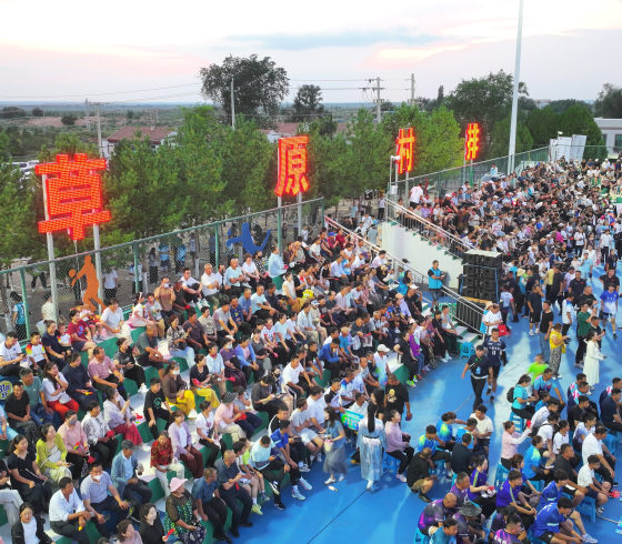 鄂尔多斯草原村排全市农牧民排球邀请赛开赛