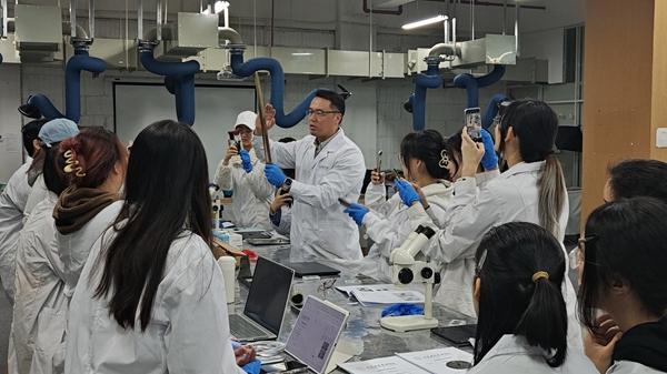 张珮琛：文物大工匠的“新”乐趣丨文化中国行