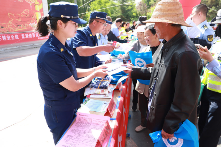 甘肃各地消防：平安守护无小事 消防安全意识“时刻在线”_fororder_消1