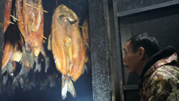 曾经农家梁上肉 今朝发展新动能