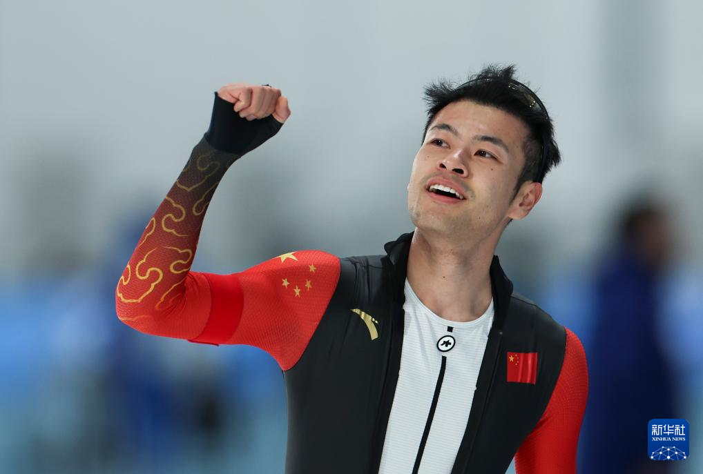 亚冬会|速度滑冰——宁忠岩获得男子1500米冠军