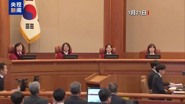 总台记者观察丨尹锡悦出席总统弹劾案庭审辩论 称下达戒严令只为形式