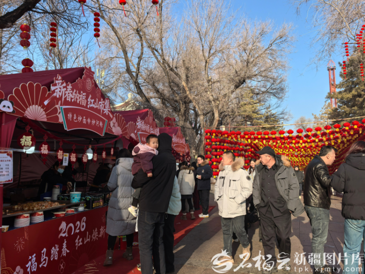 天山观察丨购销两旺背后的“稳”与“活” ——新疆春节消费市场分析