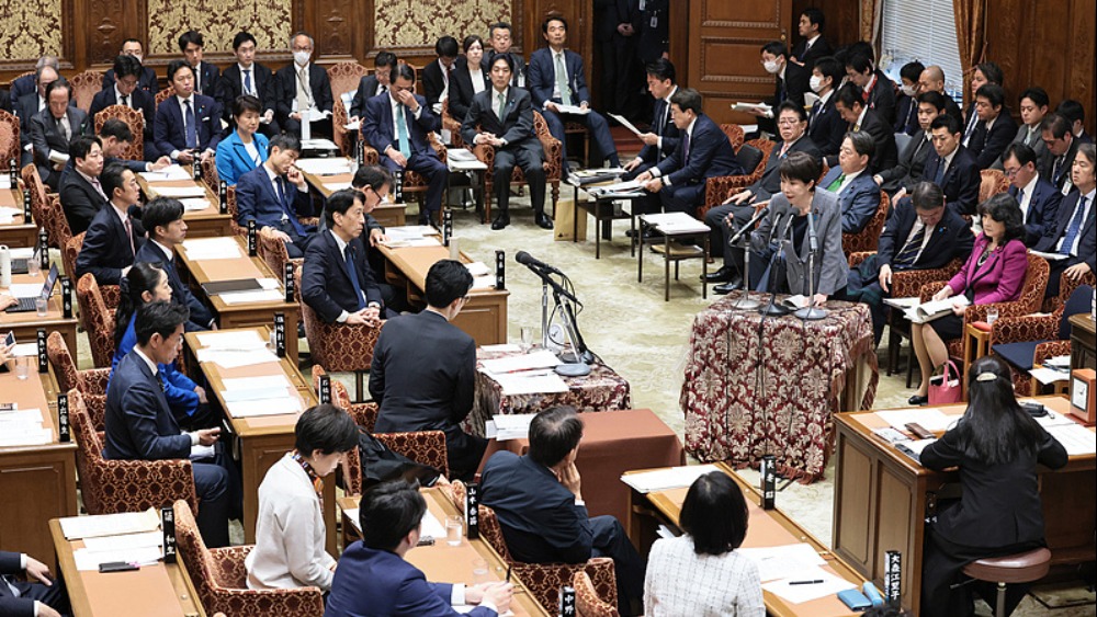 日本缘何推迟通过2026财年预算案？_fororder_a897a8260918408bab6b574c843dff00