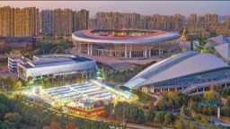 安徽马鞍山设置潮汐摊位、品质夜市等，探索城市管理新方式 “向来如此”的办法不管用，创新！（干部状态新观察·走进一线探作风）