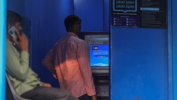 印度多地自动取款机遭遇“现金荒”