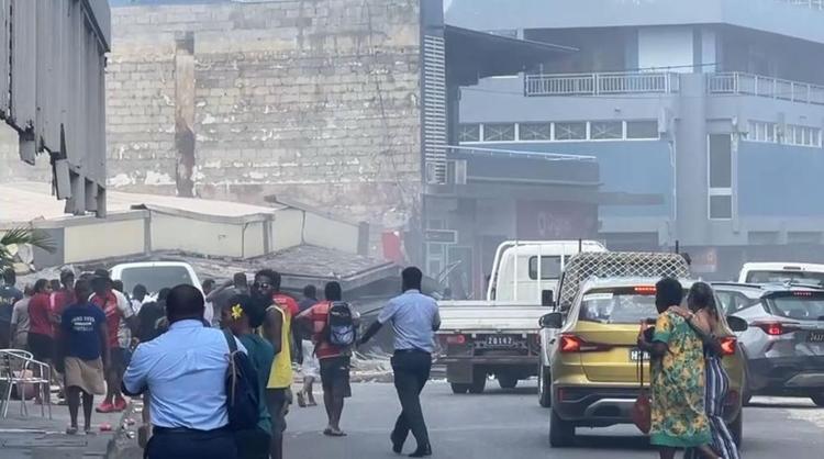 瓦努阿图7.3级地震 美国等国使馆受损