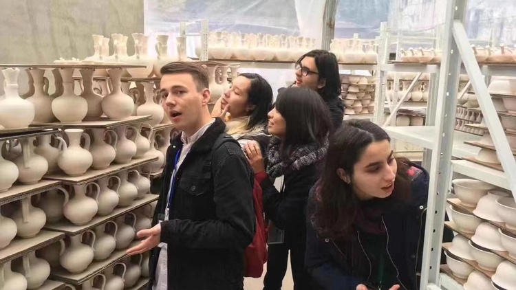 资讯有故事｜英国青年杰凯：“来到中国，是我做出的最正确决定”