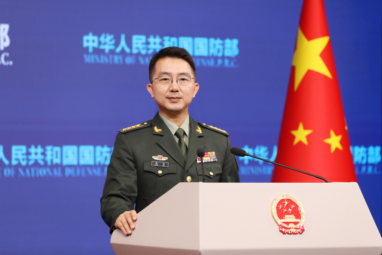 新任国防部新闻发言人蒋斌亮相_fororder_蒋斌
