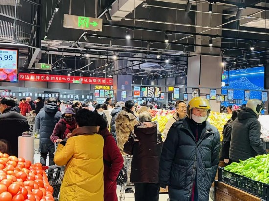 永辉“胖东来模式”盐城第三店落子 大有境店重塑品质消费体验_fororder_图片 3