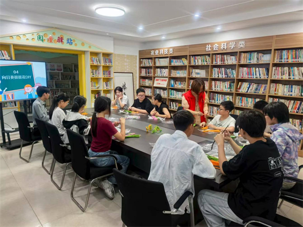 泰州姜堰张甸镇开展“星火映童心 礼韵颂师恩”教师节活动_fororder_17