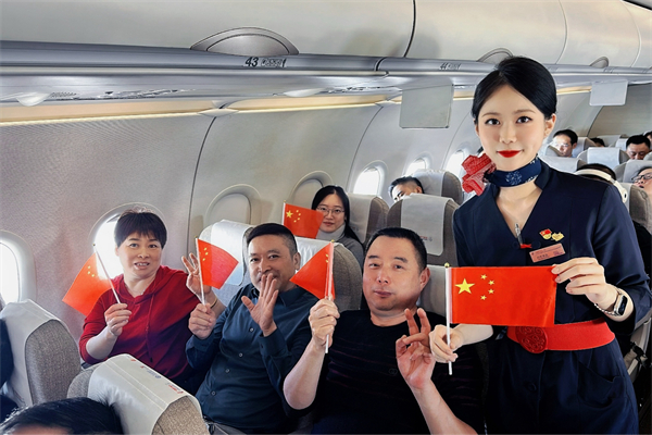 东航江苏公司团干印苏茜茹：唱响云端青春之歌_fororder_微信图片_20250124161320