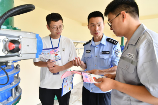 宿迁公安：构筑全民禁毒新防线_fororder_图片 2
