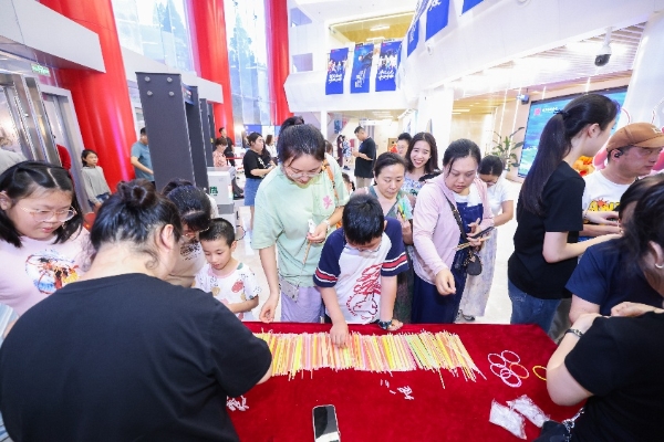 述评丨《寻梦出海记》何以让南京观众热情高涨 引来第一波流量_fororder_图片7_副本