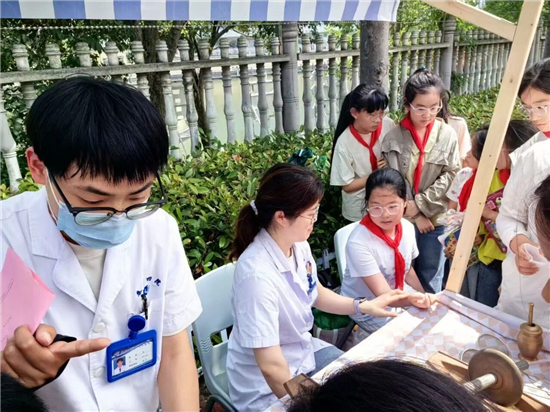 图片默认标题