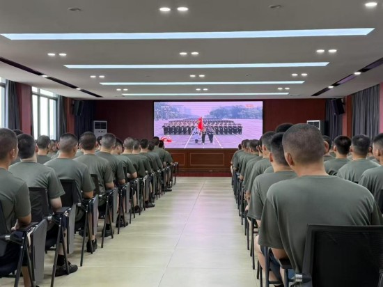 南通市通州区兴东街道人武部：役前自训淬炼“准新兵”军政初素养 助力迈好军旅生涯第一步_fororder_图片 2