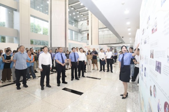 江苏省人民检察院举行检察文化主题检察开放日活动_fororder_图片 1