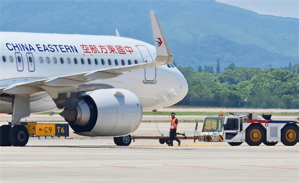 285万人次！东航江苏暑运旅客运输量、平均客座率、航班量均创历史新高_fororder_机务