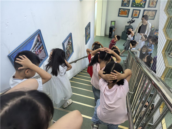 南通如皋市城东实验幼儿园开展主题爱国教育活动_fororder_图片20