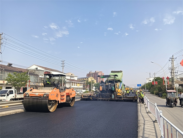 徐州丰县254省道“战高温”：一线职工无畏“烤”验 公路修复养护工程顺利完工_fororder_13