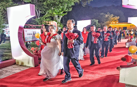 视频丨淮安盱眙：推进婚俗改革 让幸福像花儿一样绽放