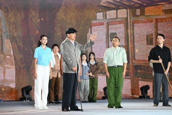 共谱青春报国曲 2025“把青春华章写在祖国大地上”大思政课在河海大学启动_fororder_图片 2