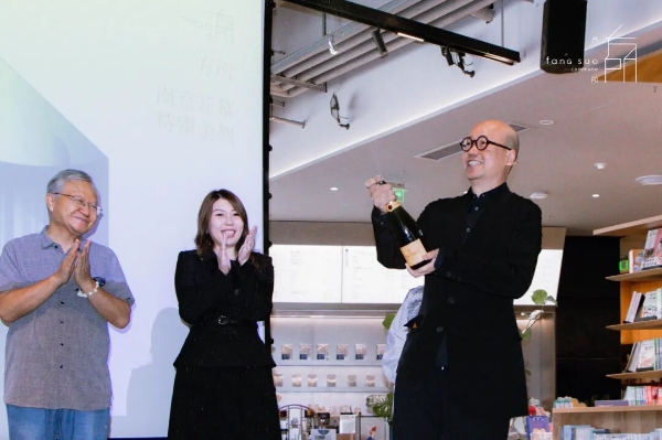 方所南京店启幕 打造阅读与艺术交融的公共文化新地标_fororder_图片7_副本