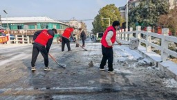盐城东台五烈镇：风雪中筑起“安全防线” 干群同心保畅通