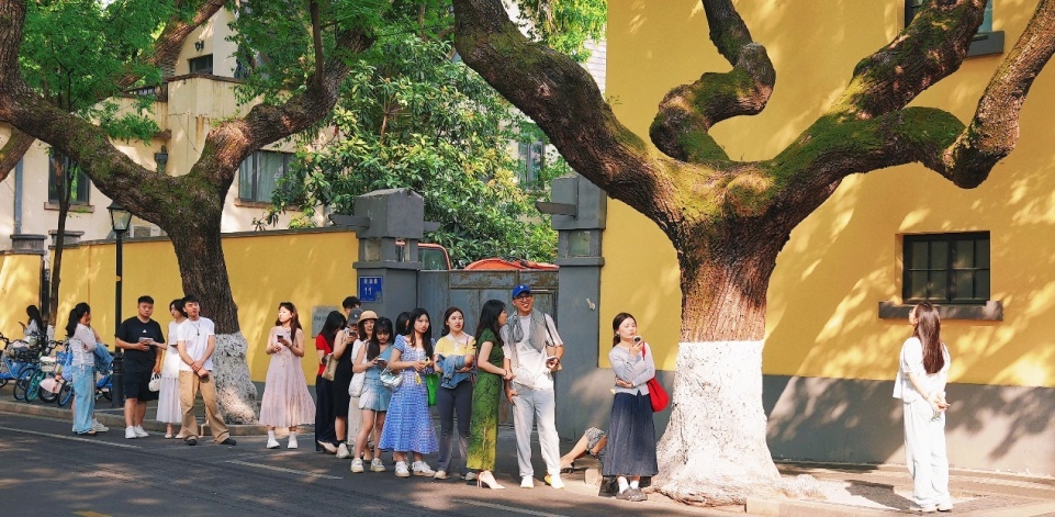 老巷“新戏”丨这个百年街区，留得住乡愁带得动消费
