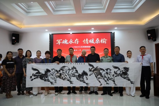 軍民同心慶“八一” 精準共建固國防 徐州市鼓樓區軍地攜手開展雙擁主題演出活動