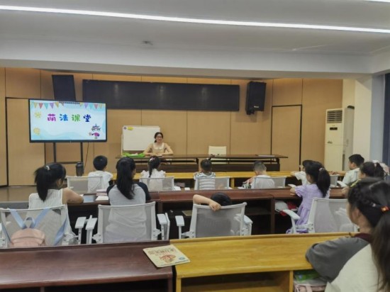 向校园欺凌说“不” 泰州海陵九龙司法所开展护航青春预防校园欺凌系列活动_fororder_图片 2