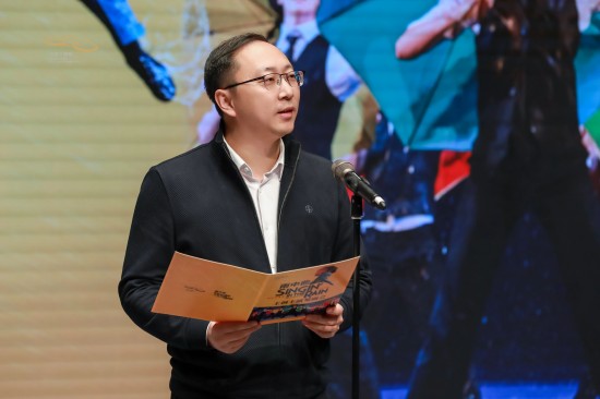 艺术盛宴润金陵 伦敦原版《雨中曲》主创亮相江苏助力中外文化交流_fororder_图片 2