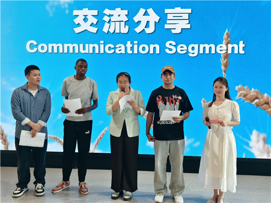南通崇川区“一穗连中外 芒种汇文明”农耕主题中外文化交流活动成功举办‌_fororder_图片2_副本1