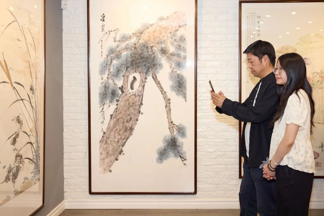 “家园——翟优&樊蕾伉俪中国画展”在加拿大多伦多启幕_fororder_20250826_113929_010