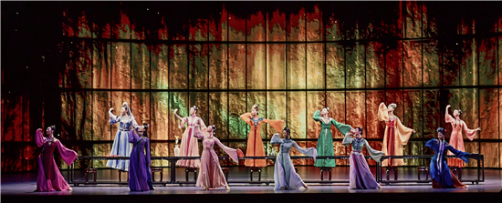 问鼎文华奖!原创民族舞剧《红楼梦》用舞蹈语言奏响文化传播强音 问鼎文华奖!原创民族舞剧《红楼梦》用舞蹈语言奏响文化传播强音_fororder_图片2