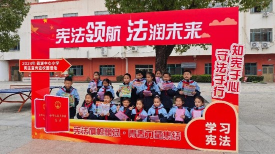 无锡滨湖：以法为引润民心 法治滨湖谱华章_fororder_图片 1