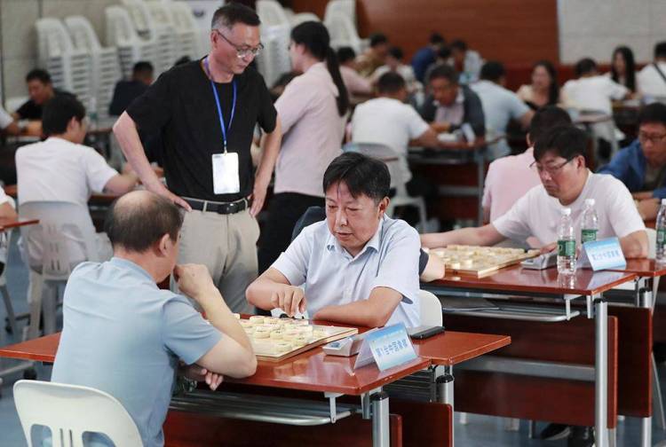 第二届职工运动“益康杯”职工棋类三项赛举行