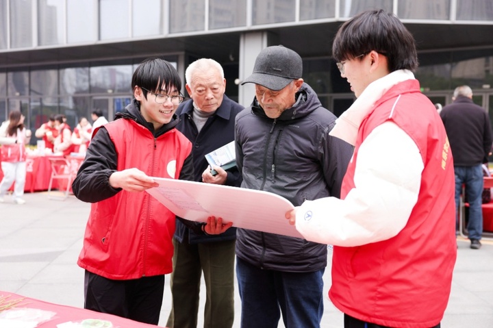 服务“苏超”、唤醒“城市啄木鸟”……江苏发布2026青年志愿重磅项目