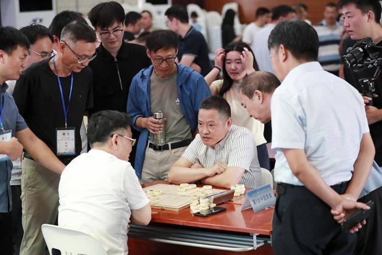 第二届职工运动“益康杯”职工棋类三项赛举行