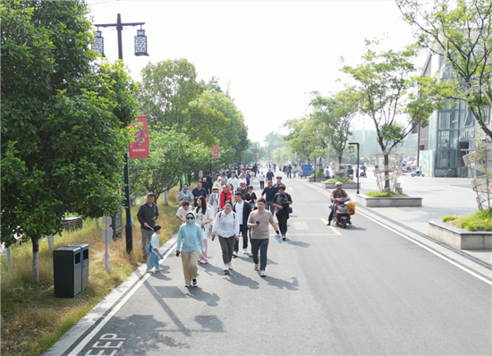 淮安市清江浦区：边走边学 这场普法活动因“典”精彩_fororder_图片10