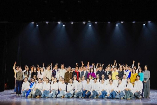 舞融古今 技启新程 南传舞蹈学院2026届毕业展演落幕_fororder_图片 1