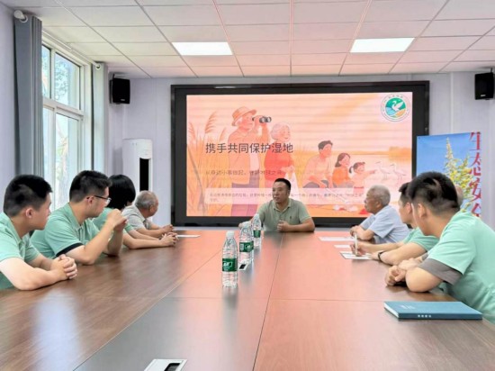 警院学子赴东台开展三下乡实践 青春聚力守护黄海滨海湿地
