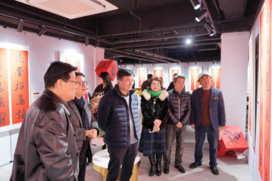 跃马争春 江苏书法名家楹联作品展南京举办_fororder_IMG_2151