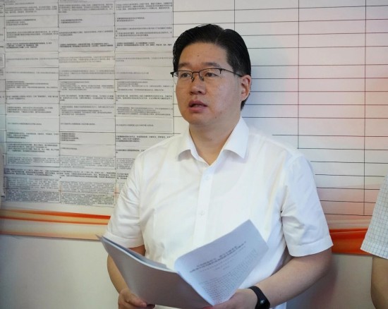 泰州四院迅速傳達學習海陵區第十四次黨代會精神