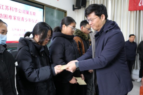 盐城东台市五烈镇：“五老”领航育新苗 红色基因代代传_fororder_图片 3